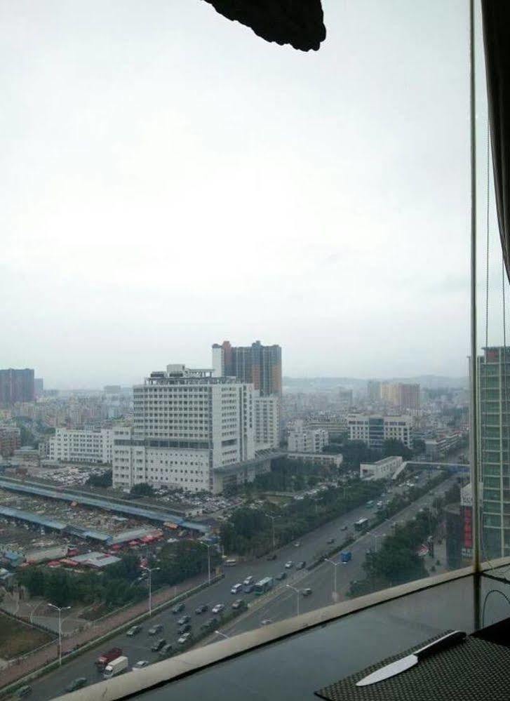 Shenzhen Longgang Rivan Hotel מראה חיצוני תמונה